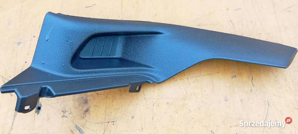 FORD FOCUS MK3 III OSŁONA PROGU SŁUPKA PRAWY TYŁ Radom