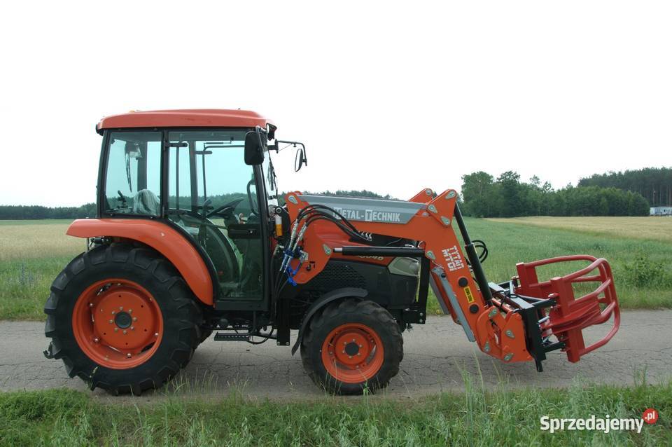 ŁADOWACZ MT01 1300 do Kubota Arbos Case Ładowacze czołowe