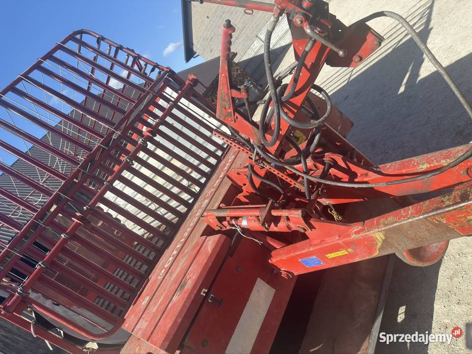 Przyczepa zbierająca nieuszkodzony Włoszczowa