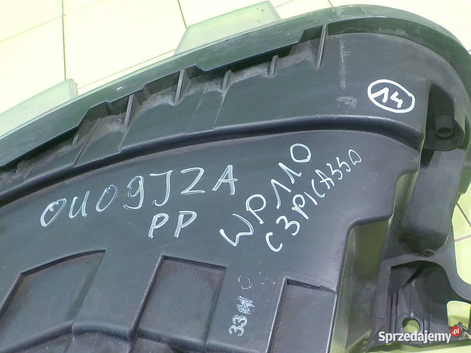 CITROEN C3 PICASSO 16 HDI 09r 5D lampa prawa Oświetlenie mazowieckie