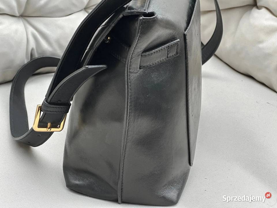 Torebka Furla Stan Idealny Renowacji Koloru czarny