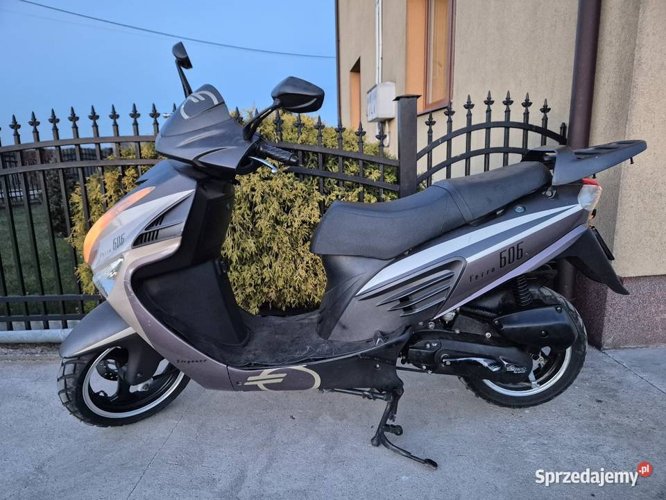 Skuter ZIPP Ferro 606 2T 49cc sprzedam 2014r Zipp sprzedam