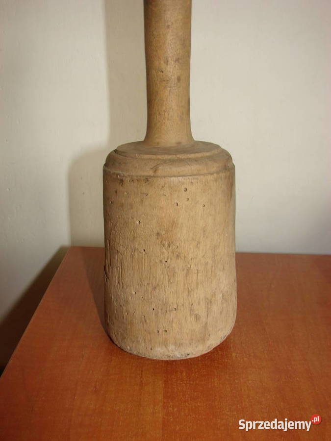 stary drewniany tłuczek Pruszcz Gdański