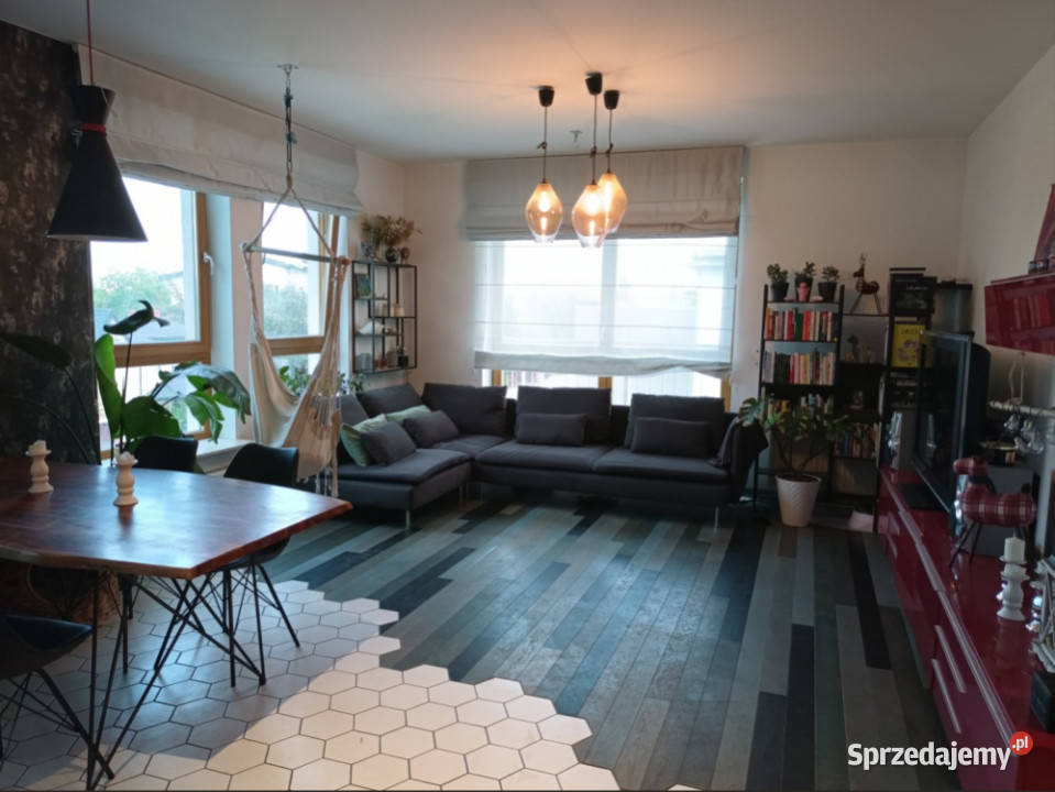 Piękny apartament z dużym tarasem i ogrodem na Warszawa