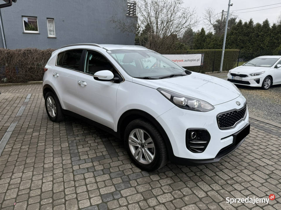 Kia Sportage 16 GDI 132 Klima Navi Kamera IV manualna Orzech