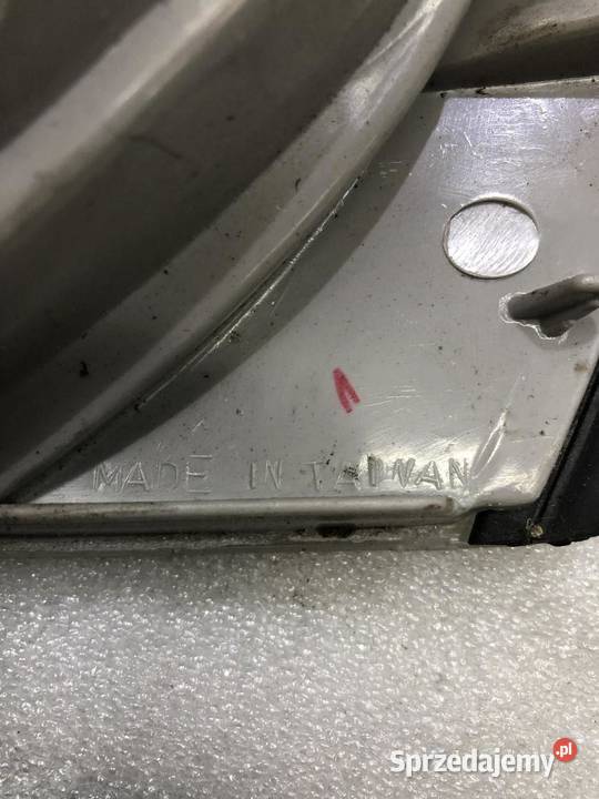 HALOGEN PRAWY PRZÓD MERCEDES CKLASA W202 LIFT EU sprzedam