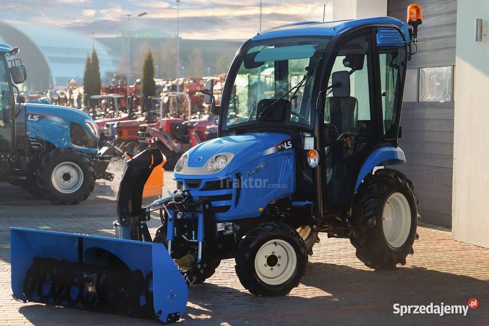 LS Tractor XJ25 HST 4x4 244 CAB Przedni TUZ LS Tractor Tajęcina