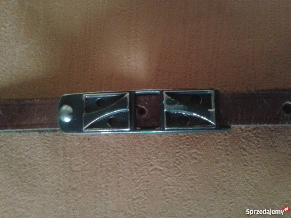Wąski pasek damski ze skóry licowej