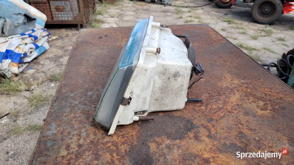 Lampa przednia prawa Opel Kadett Prawe mazowieckie Łagów