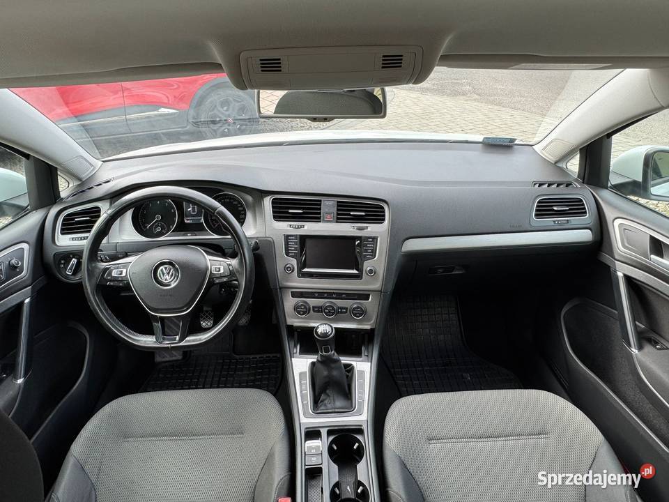 Zadbany VW Golf VII 2013r 12 105 benzyna 1300cm3 Nowy Sącz sprzedam