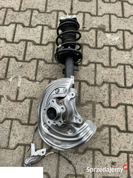 BMW g20 330e sdrive mcperson lewy przód osobowe sprzedam