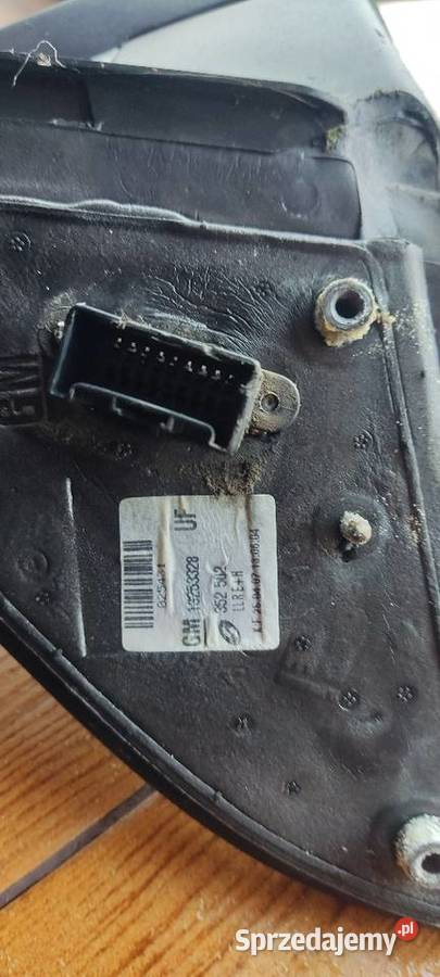 Vectra c lift lusterko prawe i lewe z163 z168 osobowe Karoseria