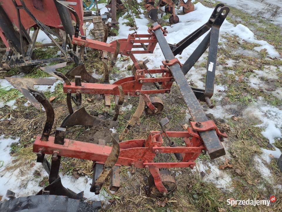 Pielnikobsypnik 3rzędowy nieuszkodzony małopolskie Bucze