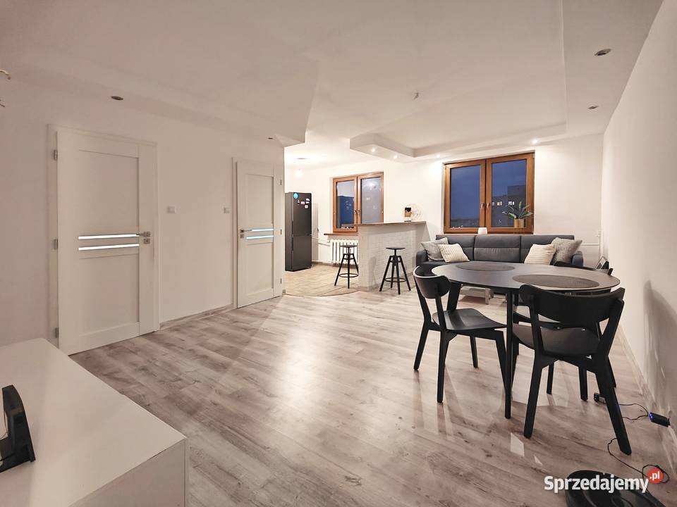 Przytulne 2 pokoje 532 m2 remoncie Łęczna Rok budowy 1985