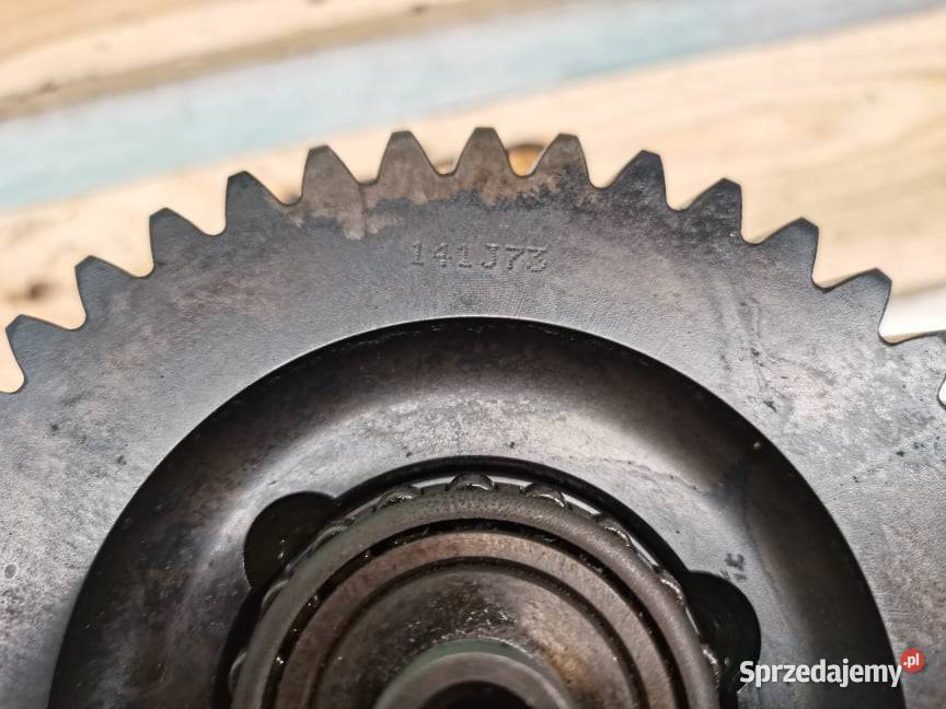 Kosz skrzyni Powershift JCB 54170 Wilkowo sprzedam