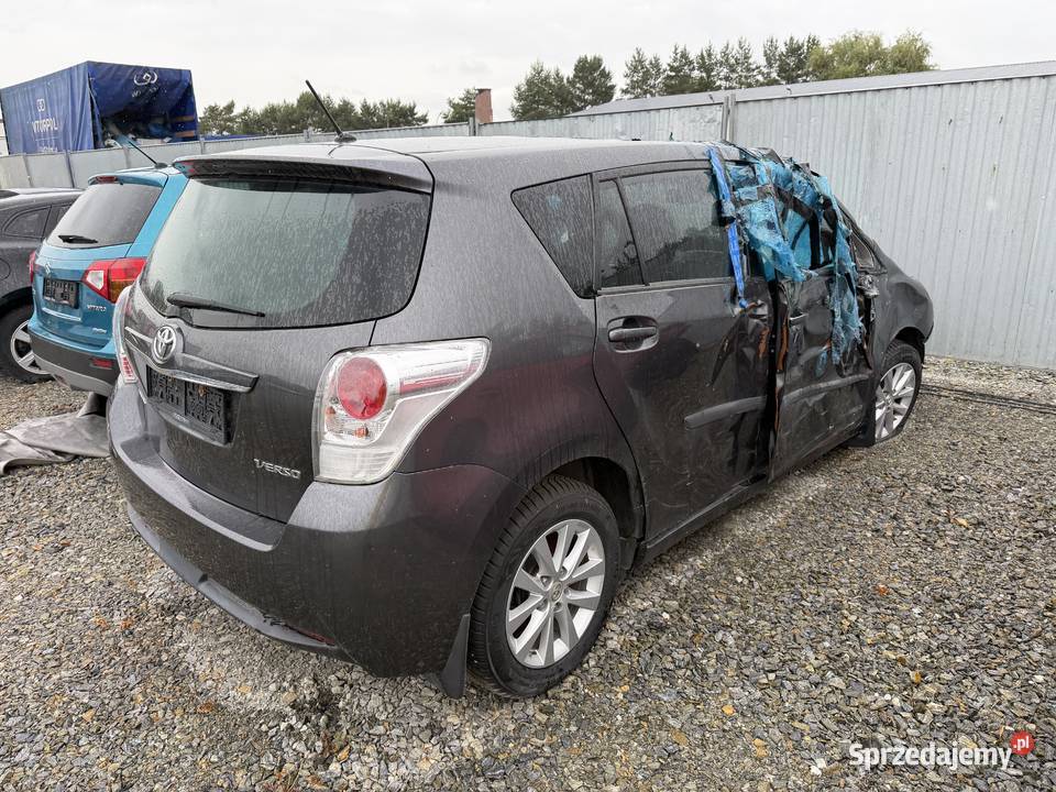 Toyota Verso 16 D4D 5Sitzer StartStop Edition S uszkodzony opolskie Prudnik