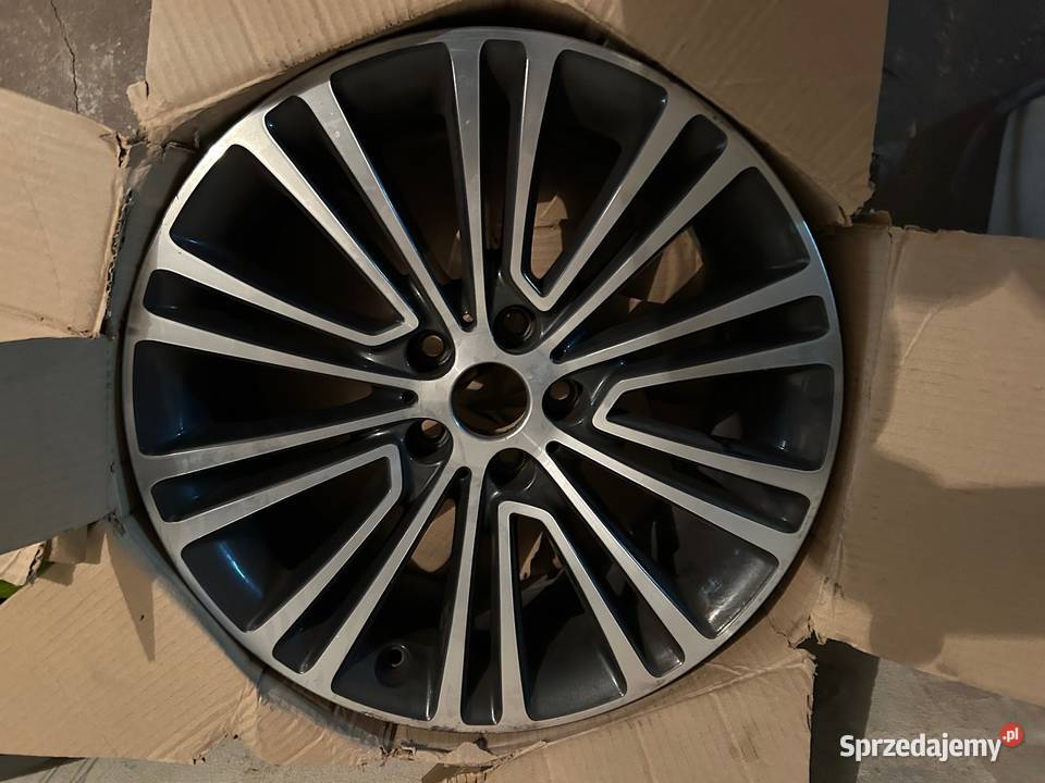 Sprzedam 2 felgi BMW 5 G30 G31 WZ 684 18 Łódź
