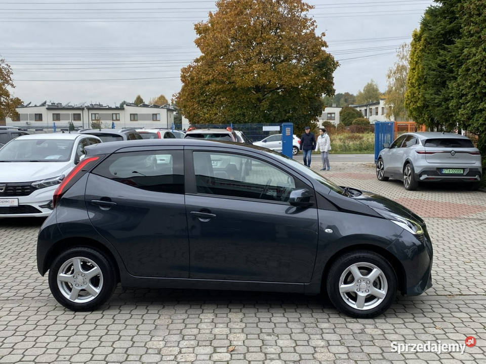 Toyota Aygo LED Kamera Apple kamera cofania Tarnowskie Góry