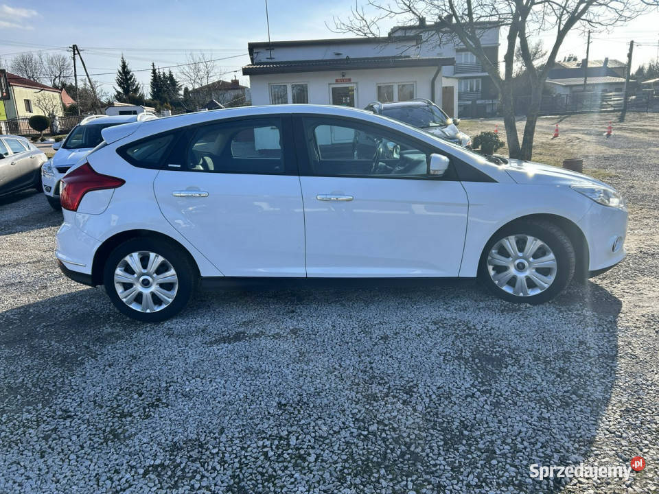 Ford Focus Mk3 20102018 garażowany Nowe Iganie