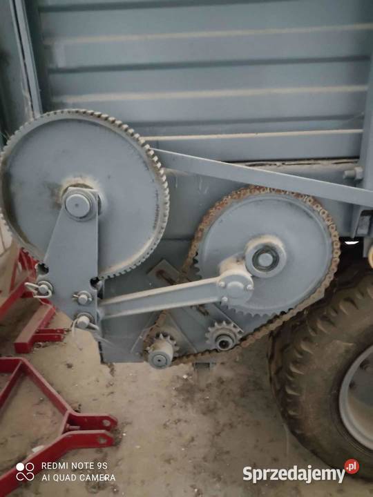 Rozrzutnik obornika czarna białostocka nieuszkodzony Pozostałe Krasew