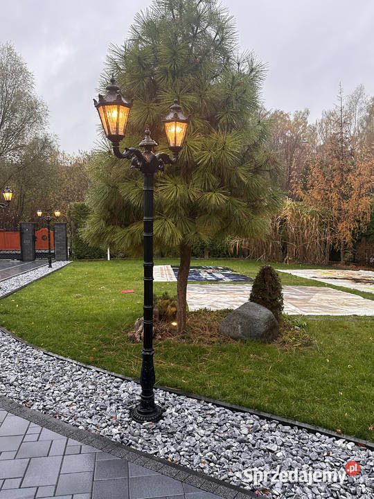 latarnia lampa ogrodowa kinkiet żeliwna parkowa warmińsko-mazurskie Gołdap