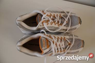 1x używane buty sportowe do biegania firmy Tychy