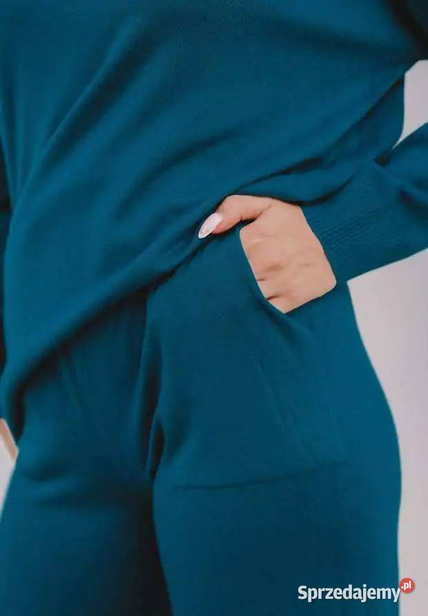 Komplet Sweterkowy Selena Bluza Spodnie Nowy Kawęczyn