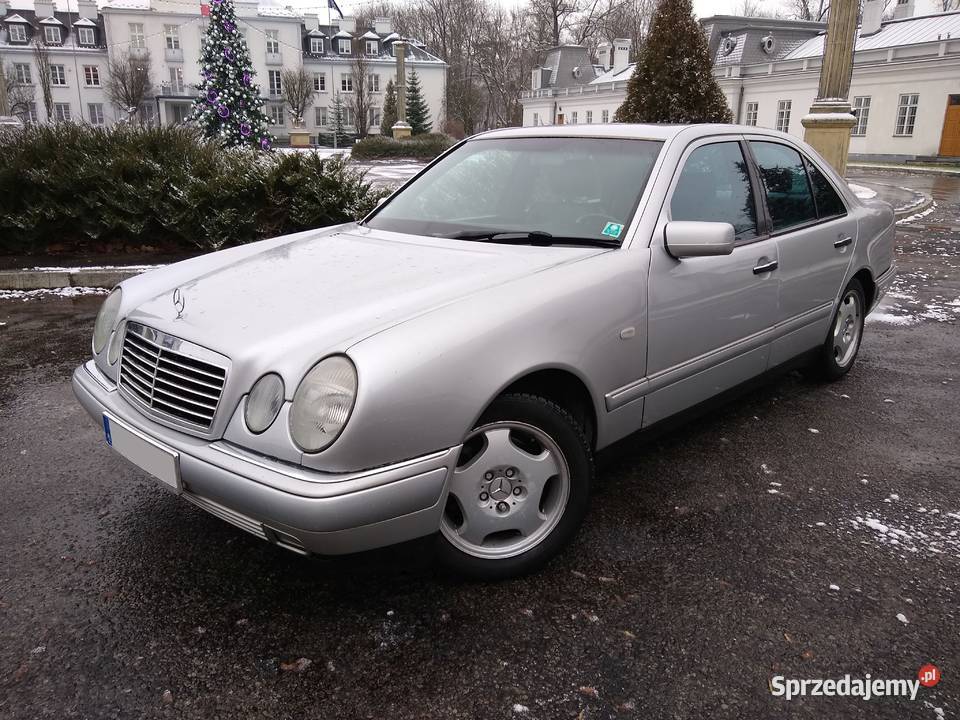 Mercedes Benz E200 Kompresor LPG srebrny Kozienice