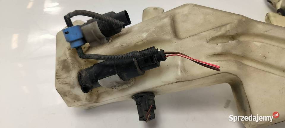 ZBIORNICZEK SPRYSKIWACZY AUDI A4 B6 8E0955453 Lipno