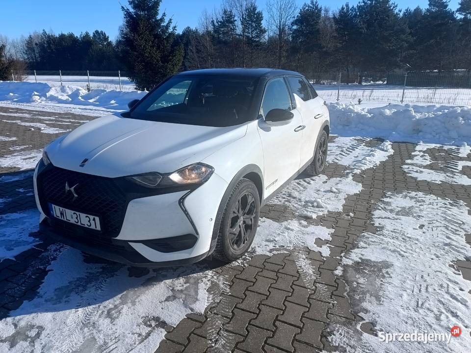 DS3 crossback citroen niski przebieg 12 benzyna Wołoskowola sprzedam