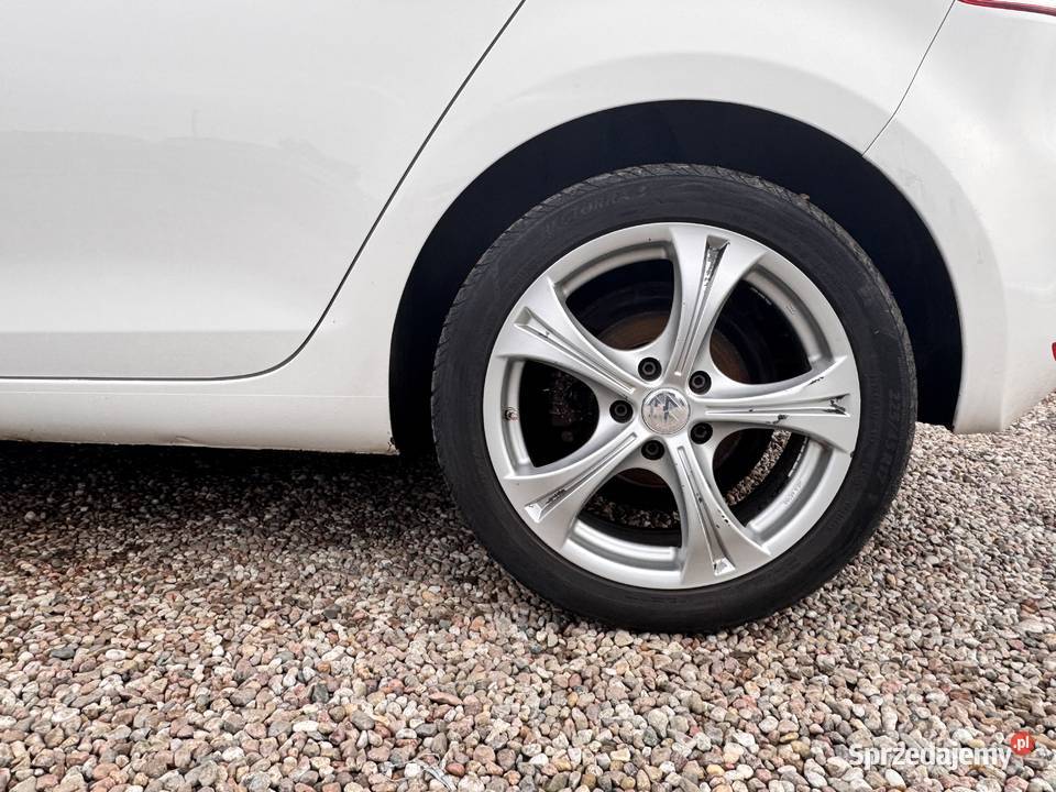 Volkswagen Golf 16 Benzyna 1600cm3 Goleniów