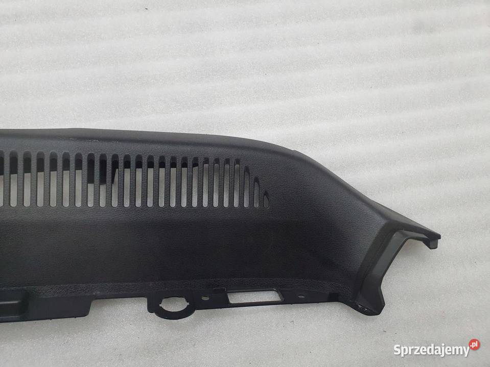 BOCZEK SZYNA BAGAŻNIKA PRAWA 6981054 BMW E71 X6 osobowe sprzedam