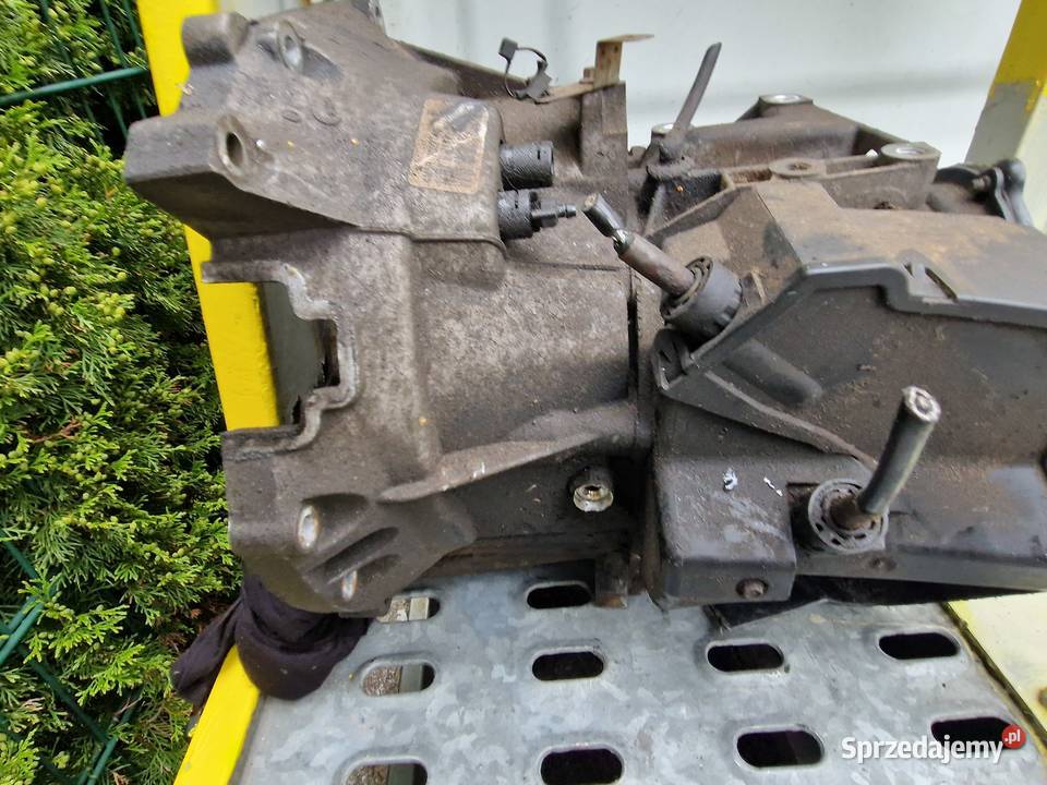 Silnik skrzynia i osprzet 18b 125 Volvo v50 s40 Ciechocinek