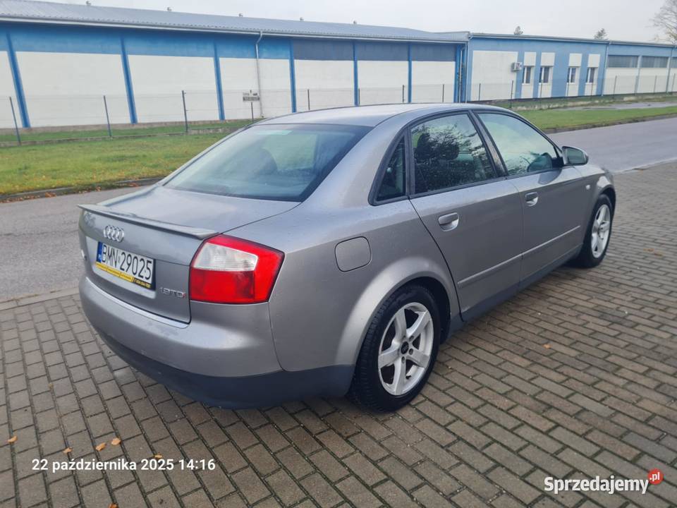 AUDI A4 ładna długie opłaty 2003r Grajewo