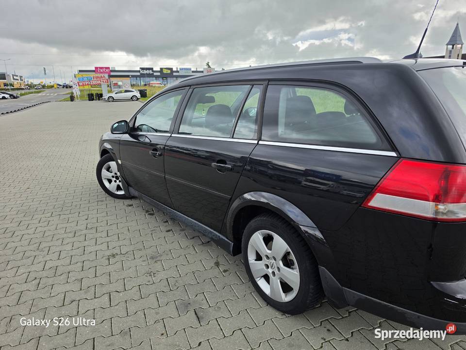 Vectra C kombi czarny Sadki sprzedam
