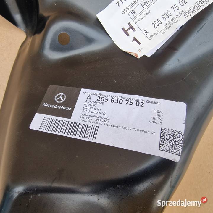 MERCEDES W205 CKLASA MOCOWANIE UCHWYT LAMPY TYŁ Bieleń