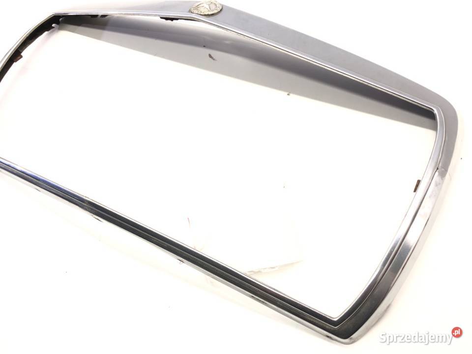 ATRAPA GRILL MERCEDES W123 7685 KRATA