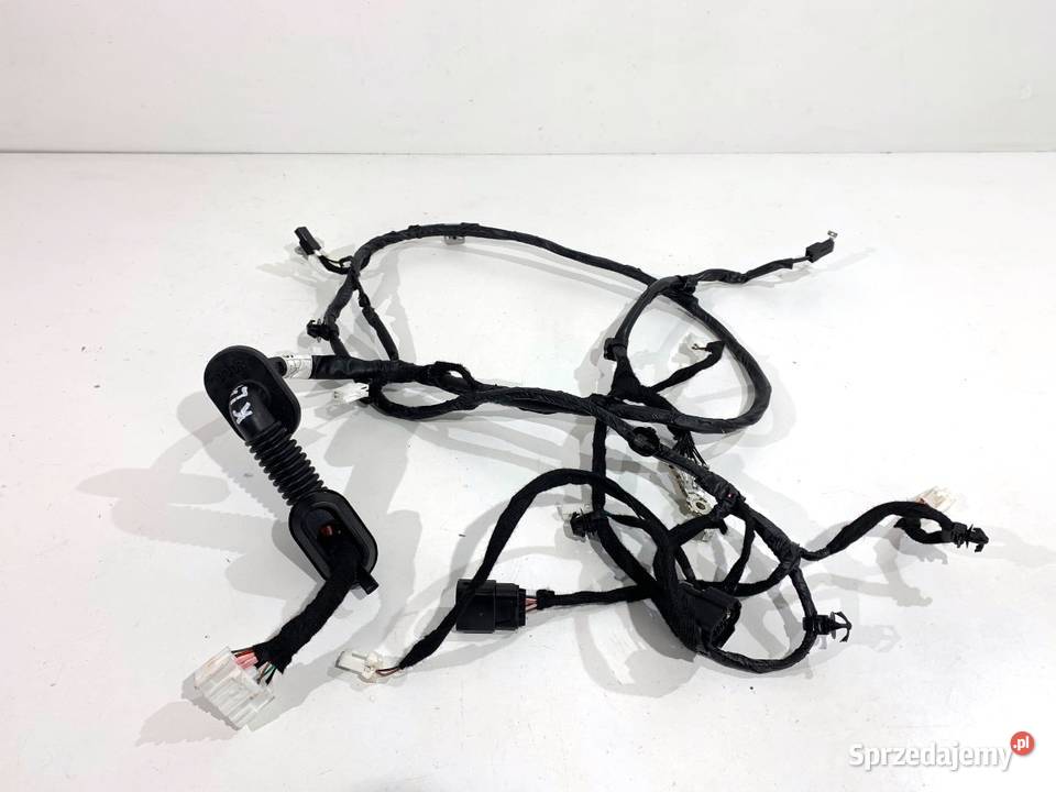 WIĄZKA KLAPY BAGAŻNIKA TYŁ HYUNDAI KONA SX2 Klapy bagażnika