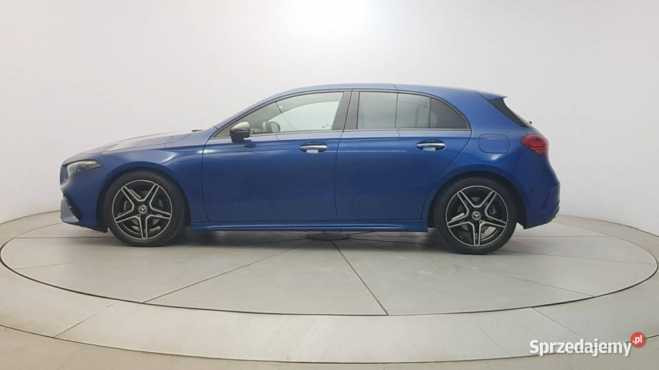 Mercedes A 200 AMG Line 7GDCT Z Polskiego Salonu światła przeciwmgielne Warszawa