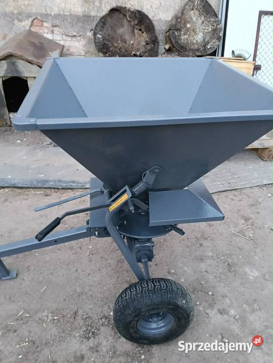 Rozsiewacz rozrzutnikNawozu soli trawy piasku Jordanowo