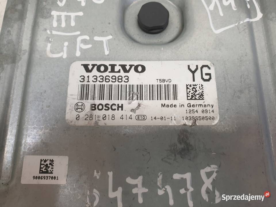 Volvo V70 III 20 D STEROWNIK SILNIKA komputer Janów