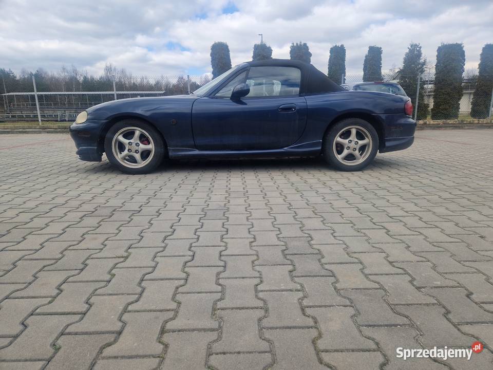 Sprzedam mazdę mx5 18 bezynalpg Wyśmierzyce