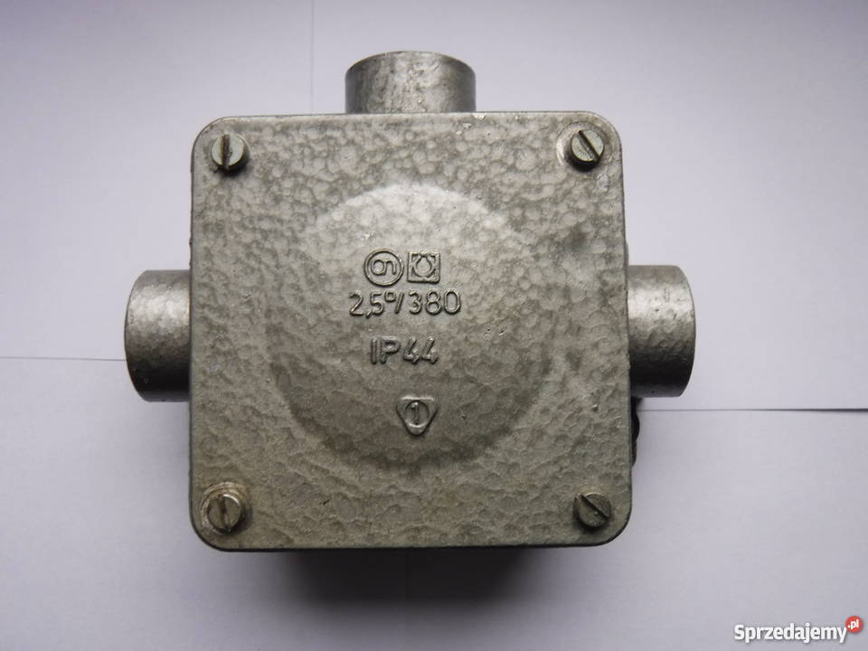 Odgałęźnik metalowy instalacyjny 25kw380 IP44 Szydłowiec