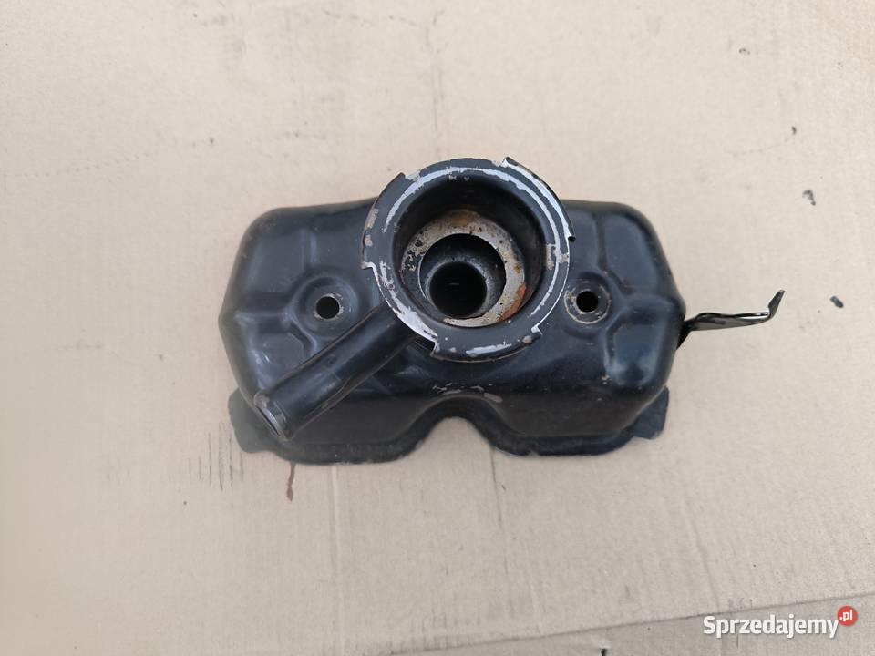 Fiast 126p obudowa klawiatura Stalowa Wola