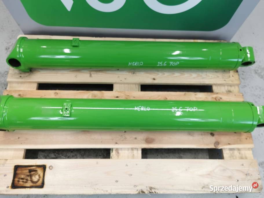 Siłownik podnoszenia ramienia Merlo P 256 TOP Pozostałe Wilkowo sprzedam