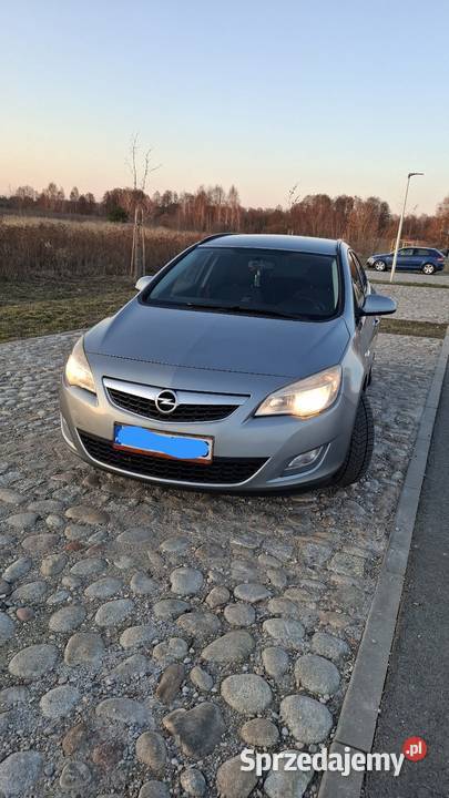 Opel Astra J Sports Tourer Biała Podlaska
