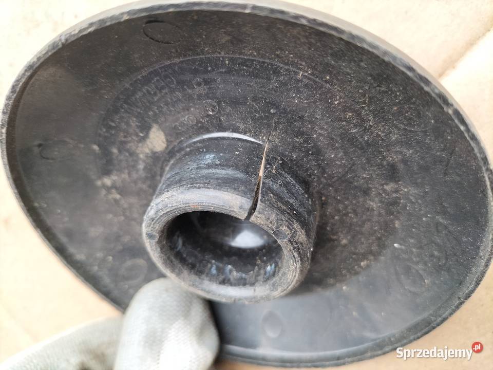 AUDI 80 B3 B4 OSŁONA ZAŚLEPKA GÓRNA AMORTYZATORA Pozostałe lubelskie Kamień-Kolonia