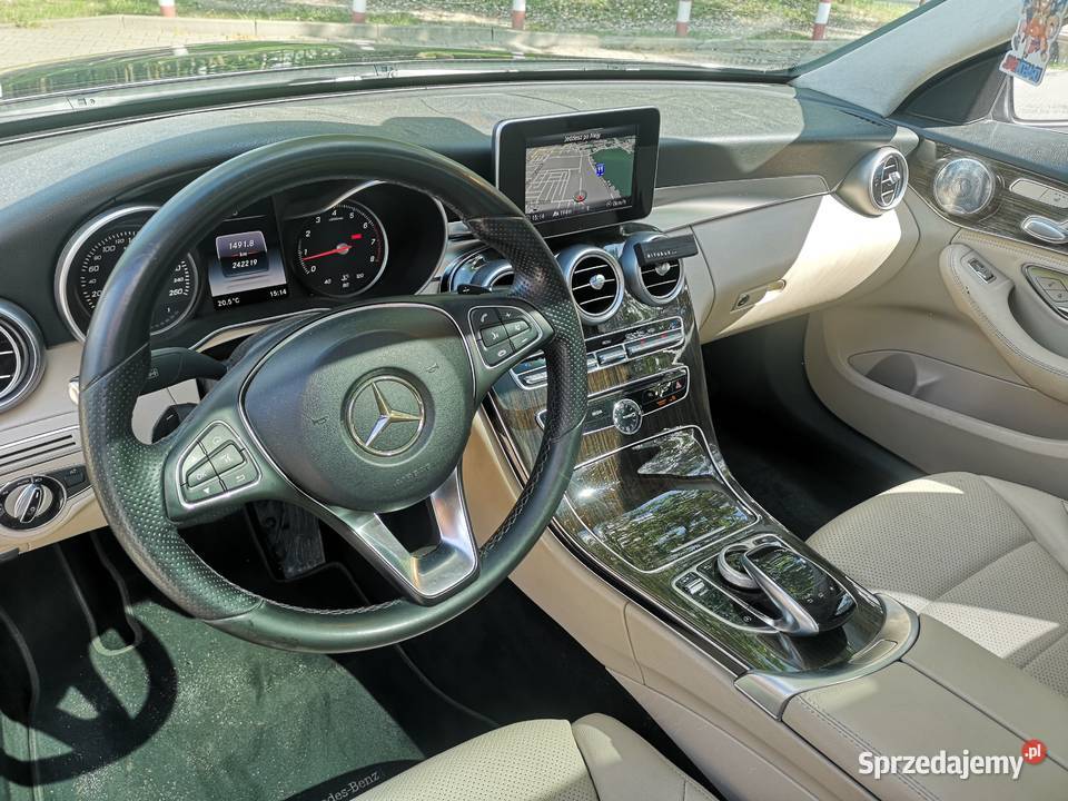 Mercedes w205 c300 zadbany 1998cm3 Łódź sprzedam