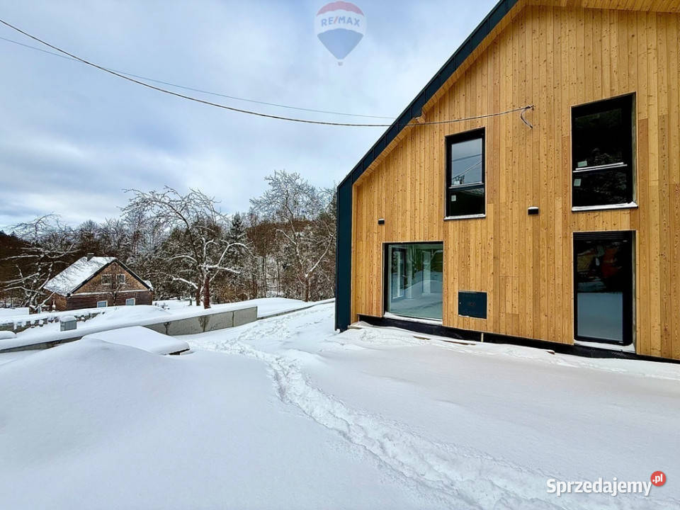 Nowoczesny dom w stylu stodoła w Straconce Bielsko-Biała