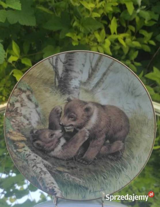 NIEDŹWIEDZIE IGRASZKI NA DEKORACYJNYM TALERZU Pabianice